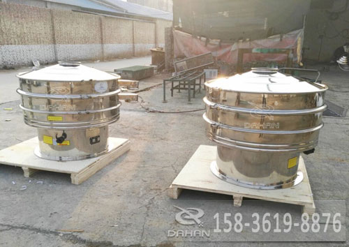 食品衛(wèi)生級振動(dòng)篩分機(jī)